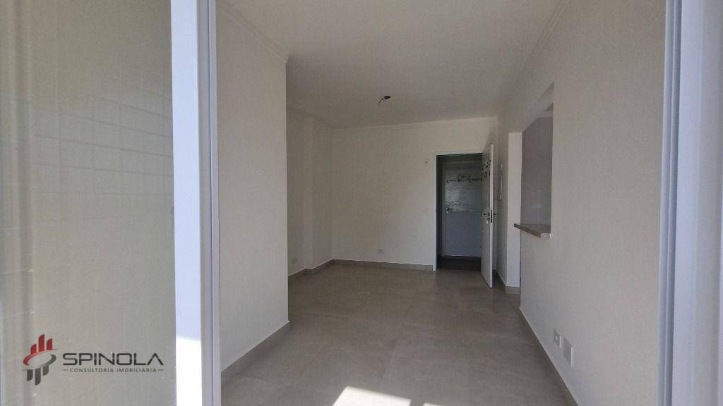 Apartamento à venda com 2 quartos, 62m² - Foto 6