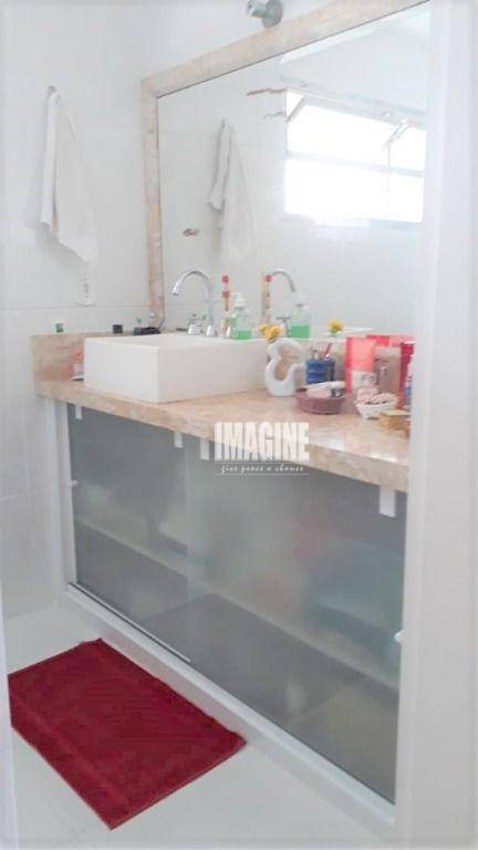 Apartamento à venda com 3 quartos, 130m² - Foto 23