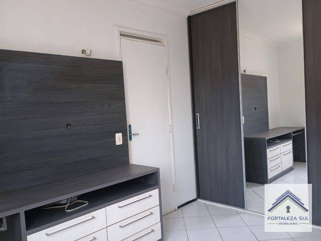 Apartamento à venda com 3 quartos, 81m² - Foto 12