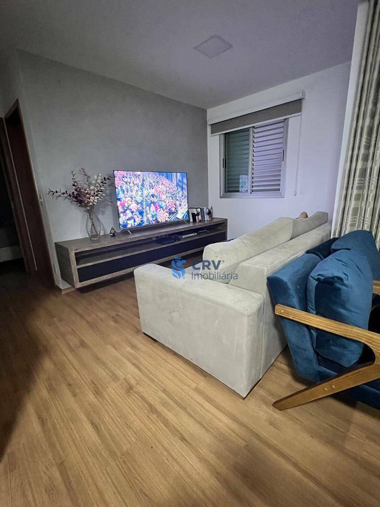 Apartamento à venda com 2 quartos, 75m² - Foto 2