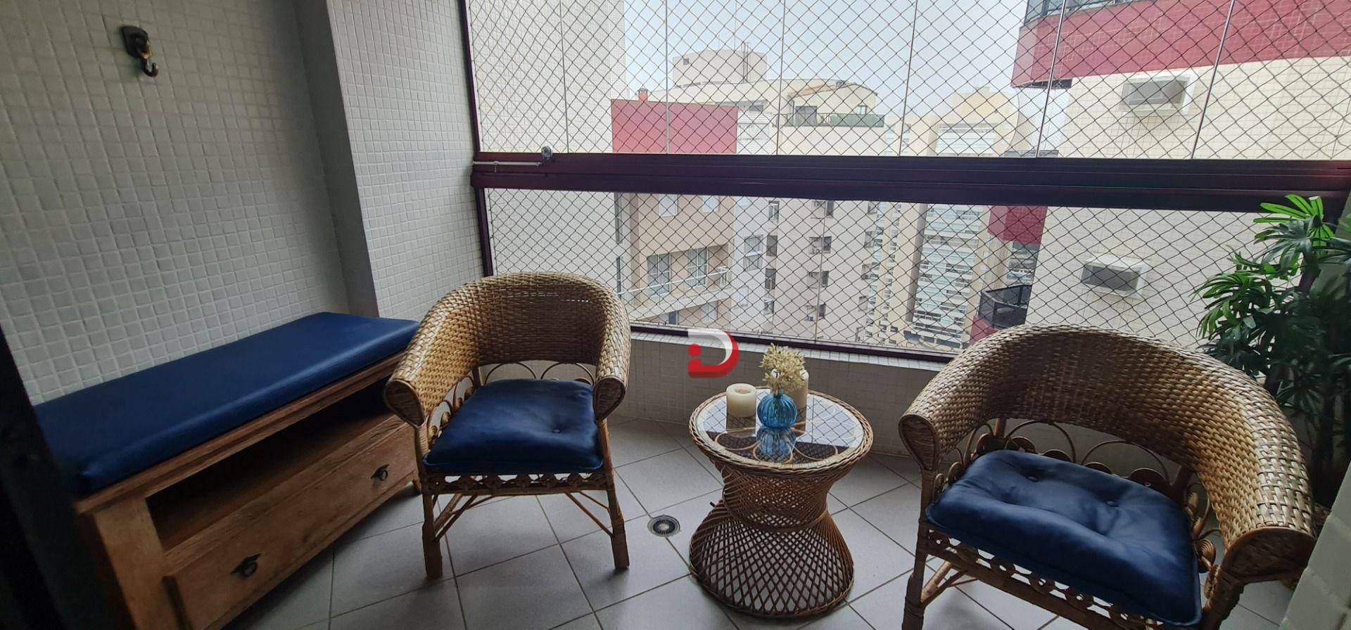 Apartamento à venda com 2 quartos, 70m² - Foto 6