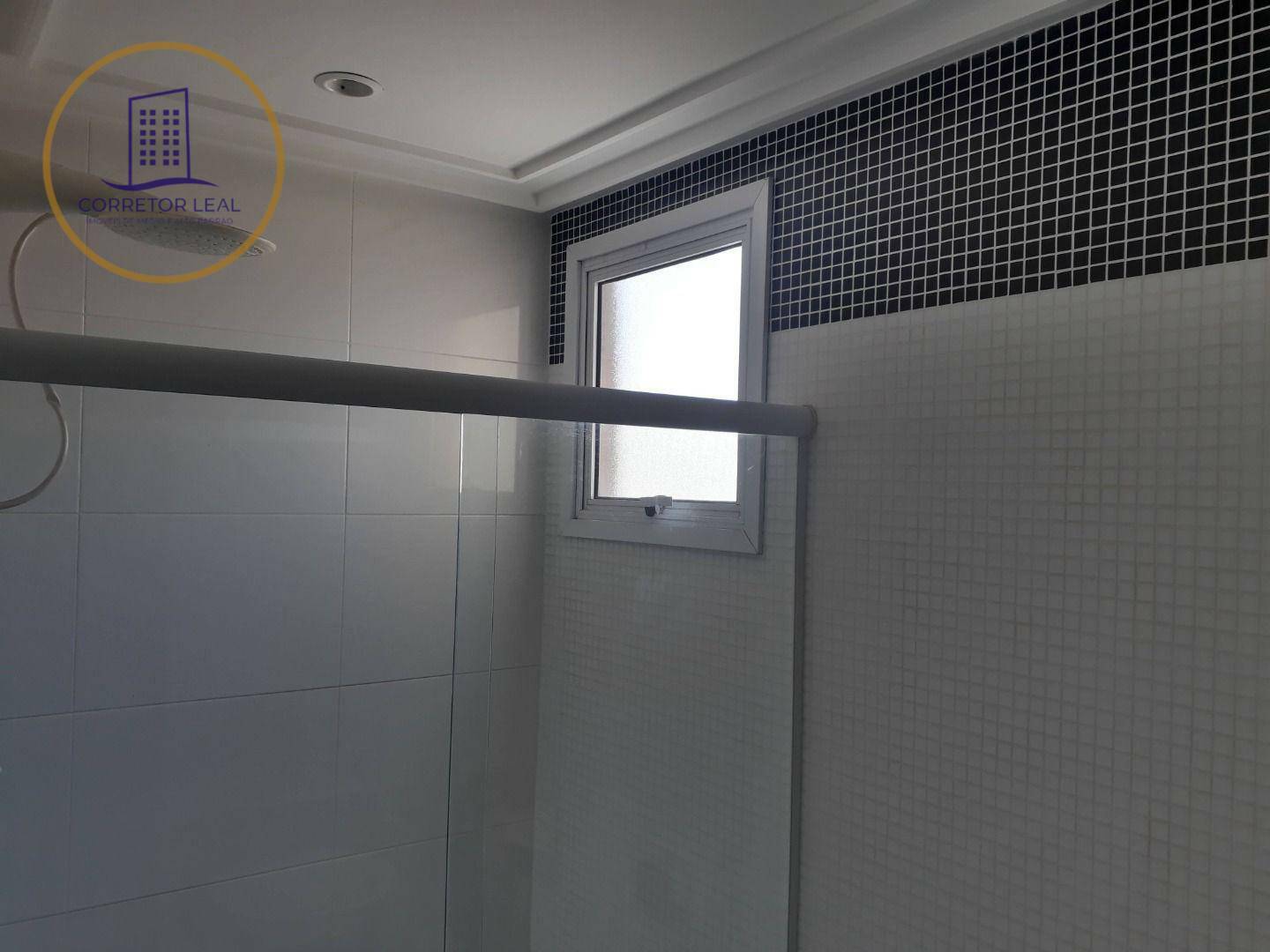 Apartamento à venda com 2 quartos, 70m² - Foto 11