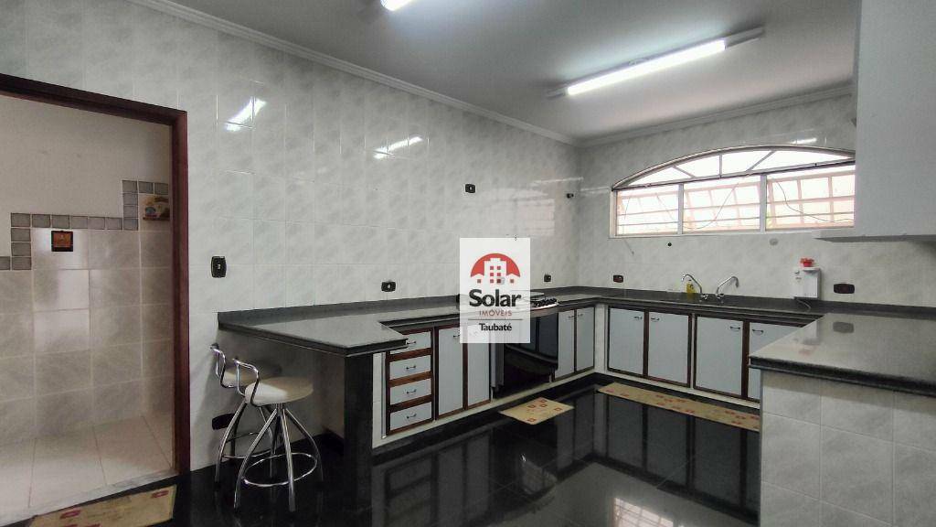 Casa de Condomínio à venda com 4 quartos, 402m² - Foto 17