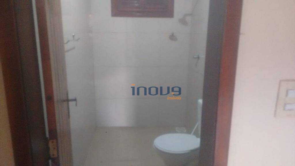 Casa à venda com 2 quartos, 110m² - Foto 10