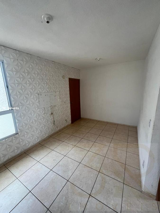 Apartamento à venda com 2 quartos, 41m² - Foto 3