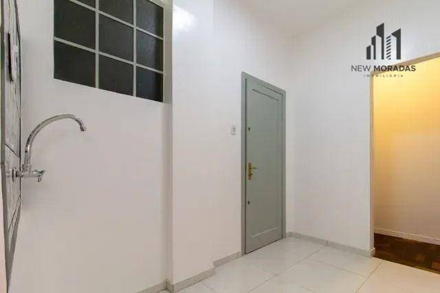 Apartamento à venda com 2 quartos, 82m² - Foto 3