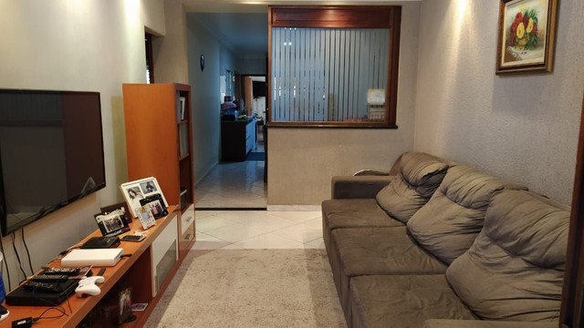 Casa à venda com 4 quartos, 154m² - Foto 2