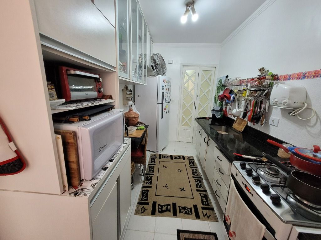 Apartamento à venda com 2 quartos, 80m² - Foto 11