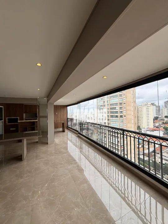 Apartamento à venda com 3 quartos, 156m² - Foto 4