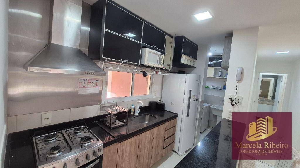 Apartamento à venda com 2 quartos, 72m² - Foto 9