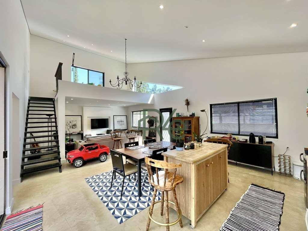 Casa à venda com 3 quartos, 277m² - Foto 34