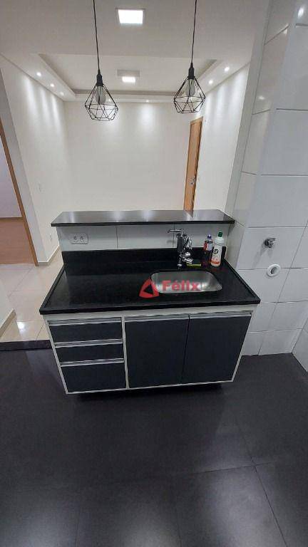 Apartamento à venda com 2 quartos, 39m² - Foto 7