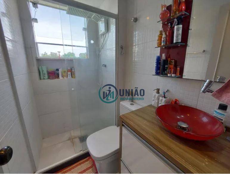 Apartamento à venda com 2 quartos, 60m² - Foto 9