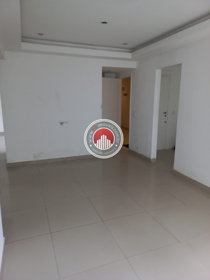 Apartamento à venda com 4 quartos, 70m² - Foto 15