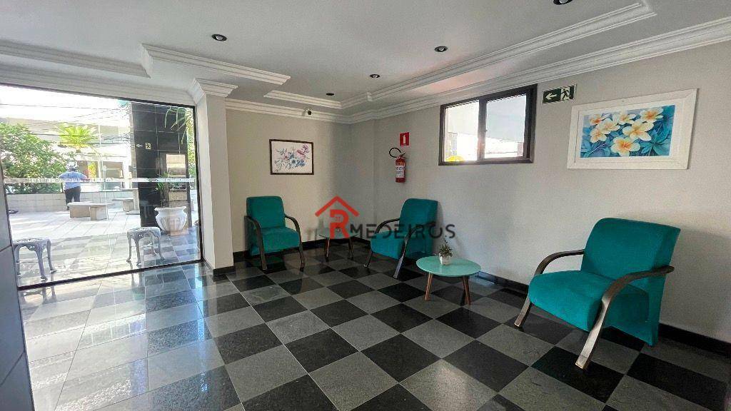 Apartamento à venda com 2 quartos, 75m² - Foto 18