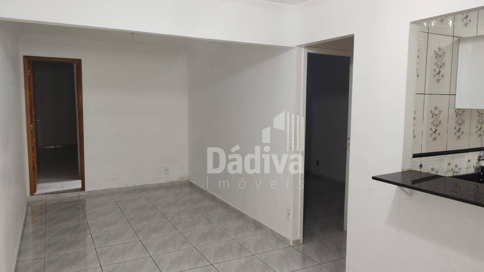 Casa à venda com 2 quartos, 57m² - Foto 13