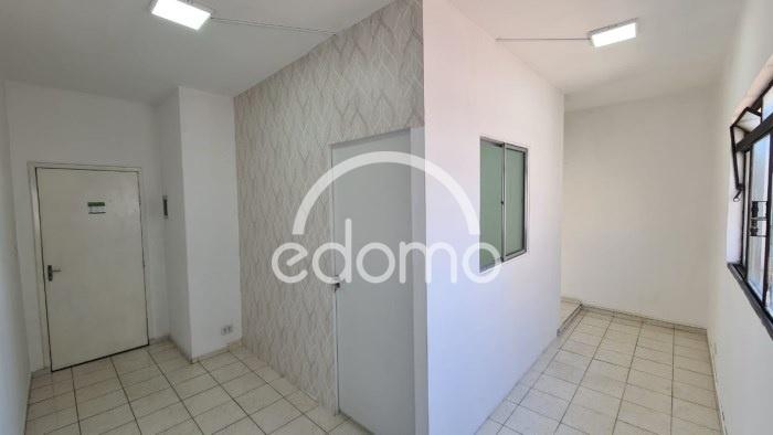 Prédio Inteiro para alugar, 29m² - Foto 1