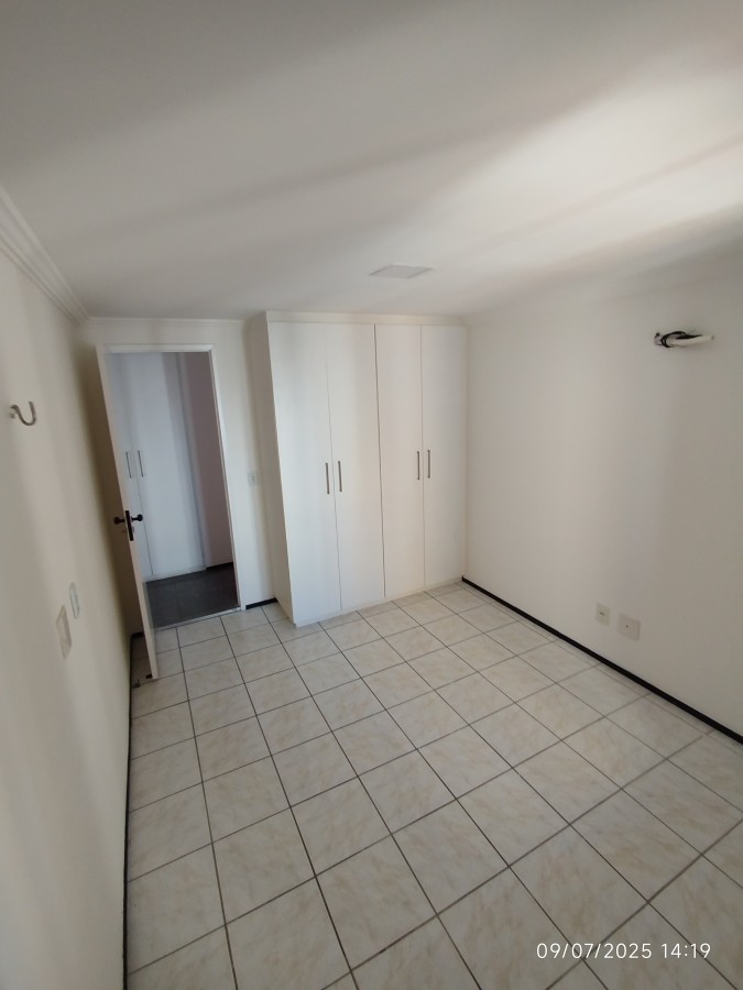 Apartamento para alugar com 3 quartos, 131m² - Foto 29