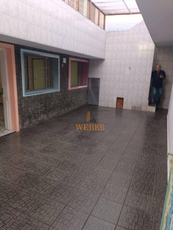 Casa à venda com 6 quartos, 238m² - Foto 55