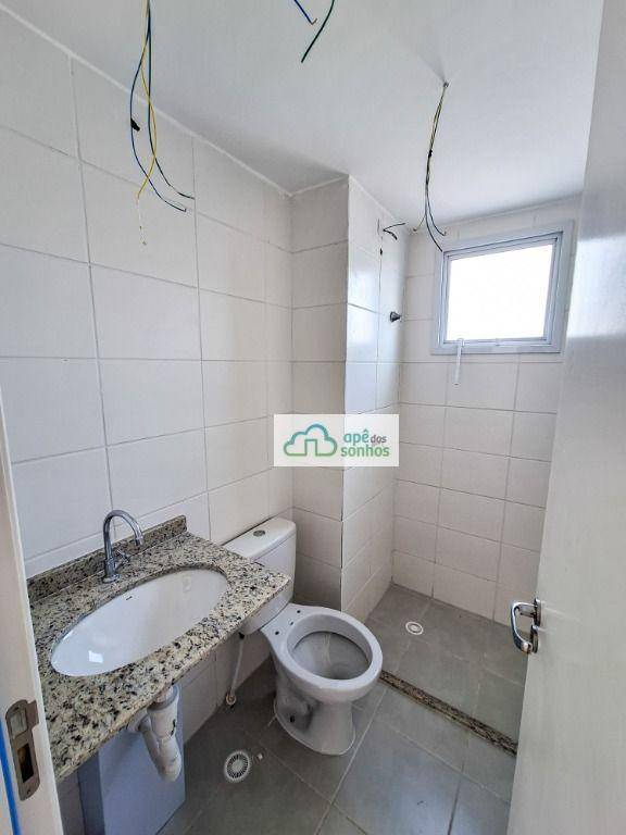 Apartamento à venda com 2 quartos, 44m² - Foto 18