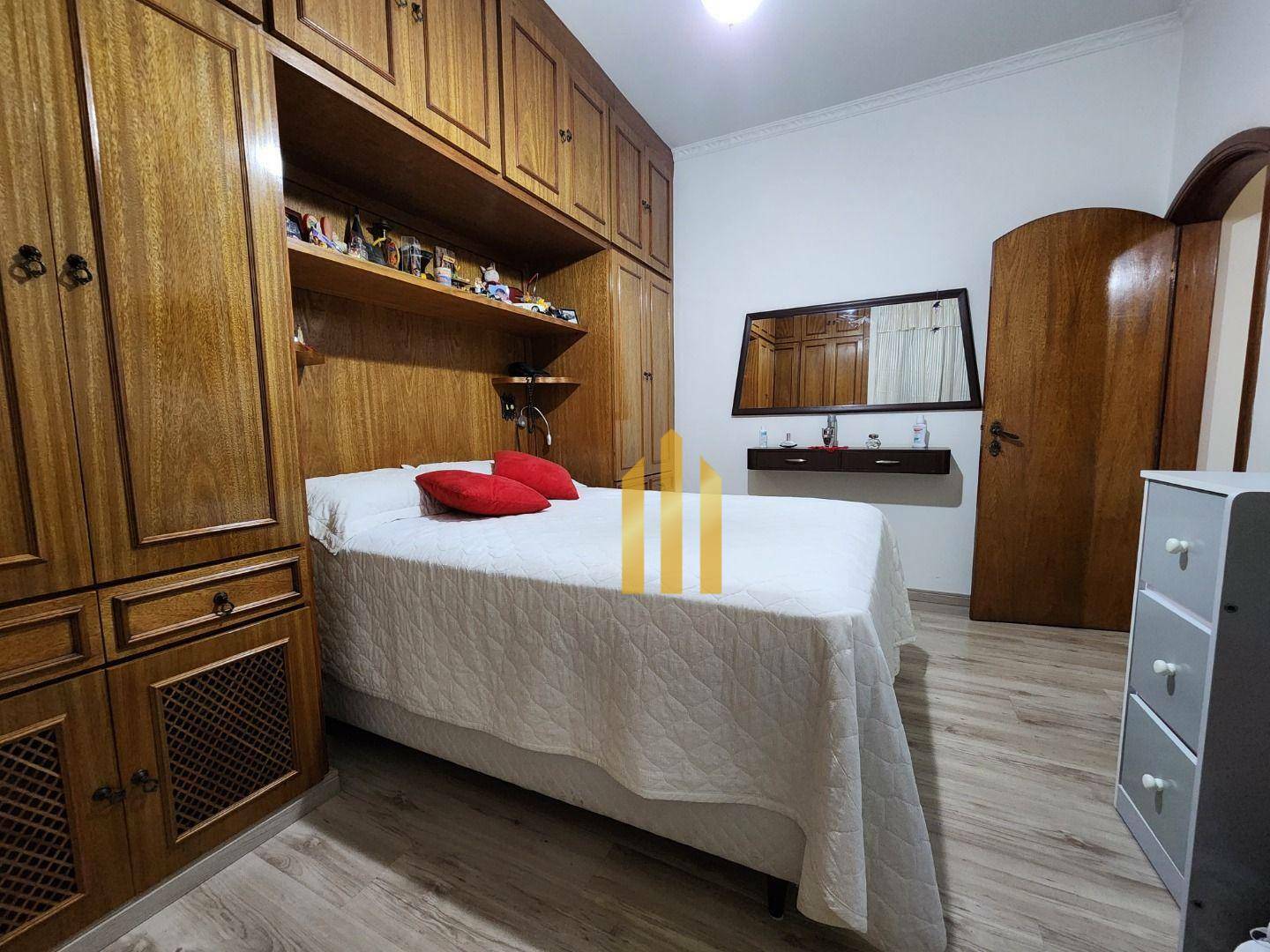 Casa à venda com 3 quartos, 250m² - Foto 40