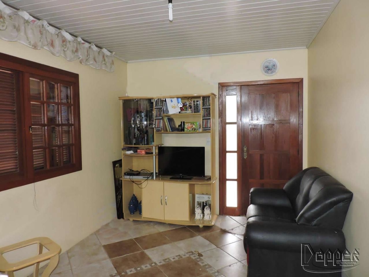 Casa à venda com 2 quartos, 110 - Foto 2