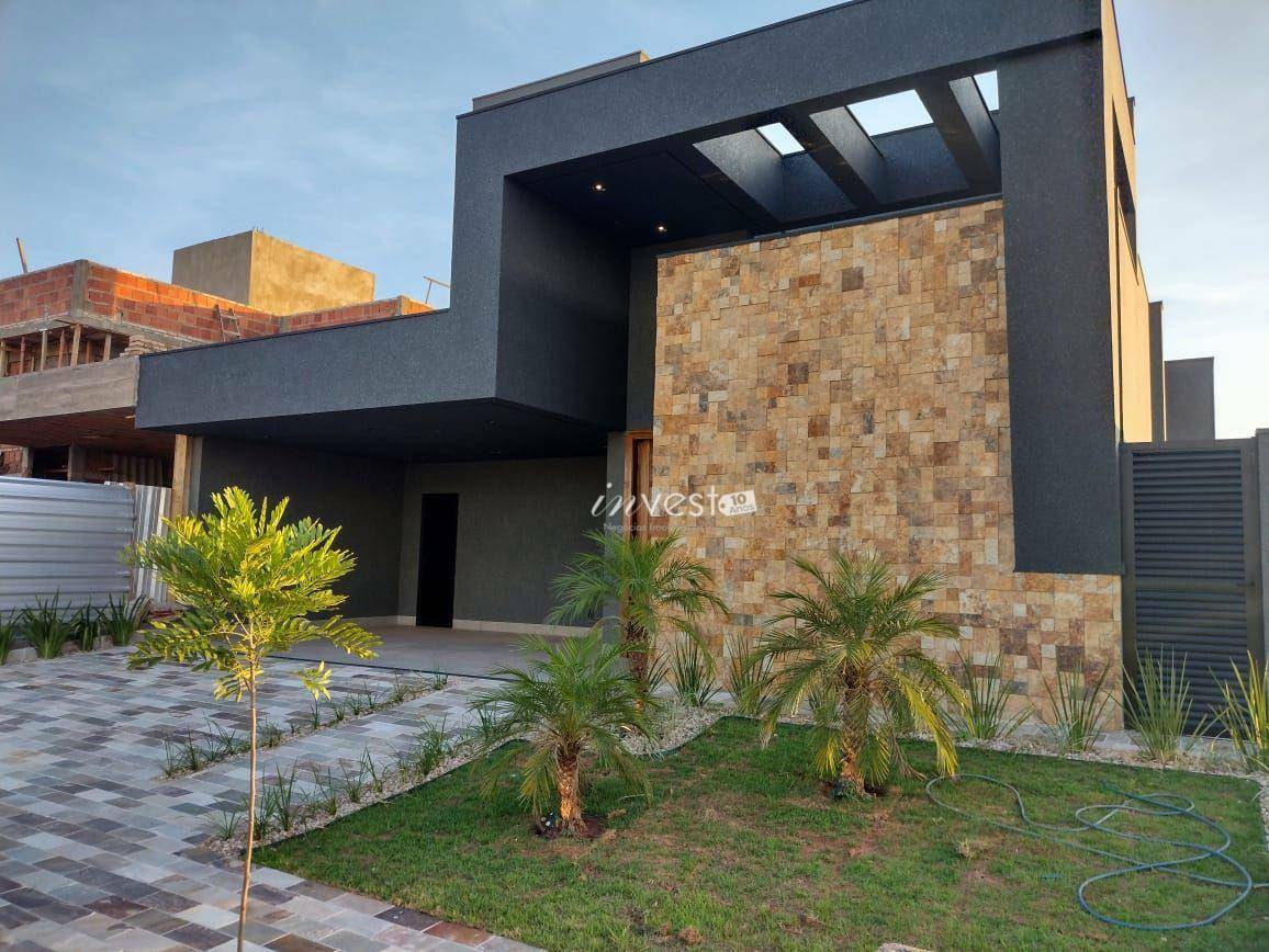 Casa de Condomínio à venda com 3 quartos, 230m² - Foto 1