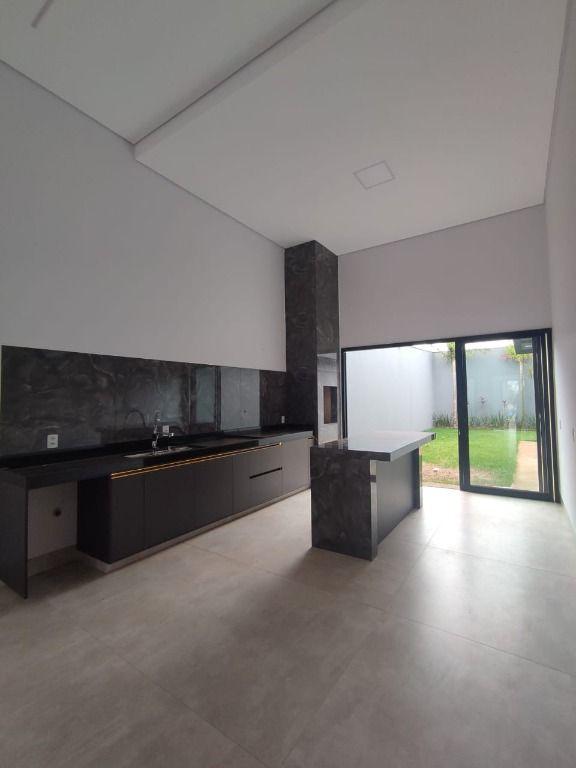 Casa à venda com 3 quartos, 144m² - Foto 6