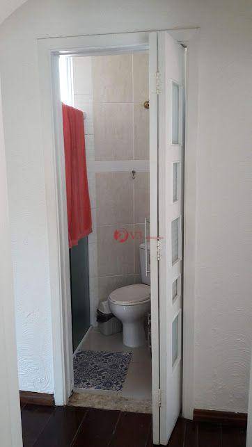 Casa à venda com 3 quartos, 200m² - Foto 8