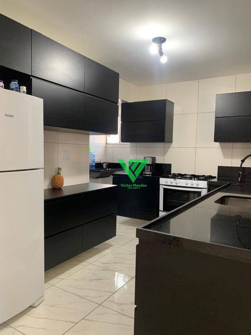 Apartamento à venda com 3 quartos, 153m² - Foto 18