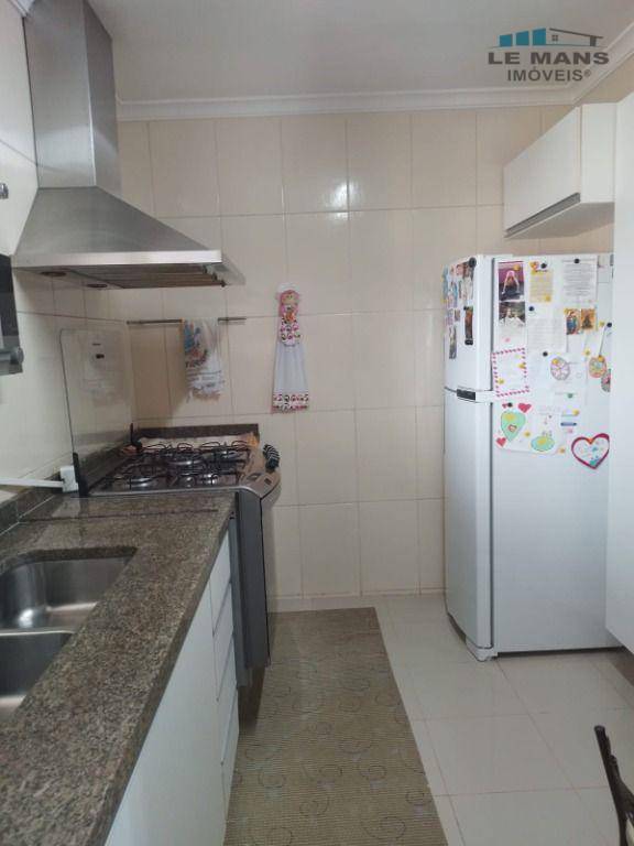 Apartamento à venda com 3 quartos, 112m² - Foto 14