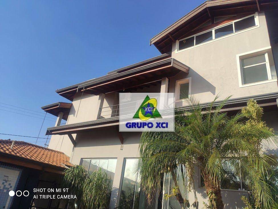 Casa de Condomínio à venda com 3 quartos, 264m² - Foto 1