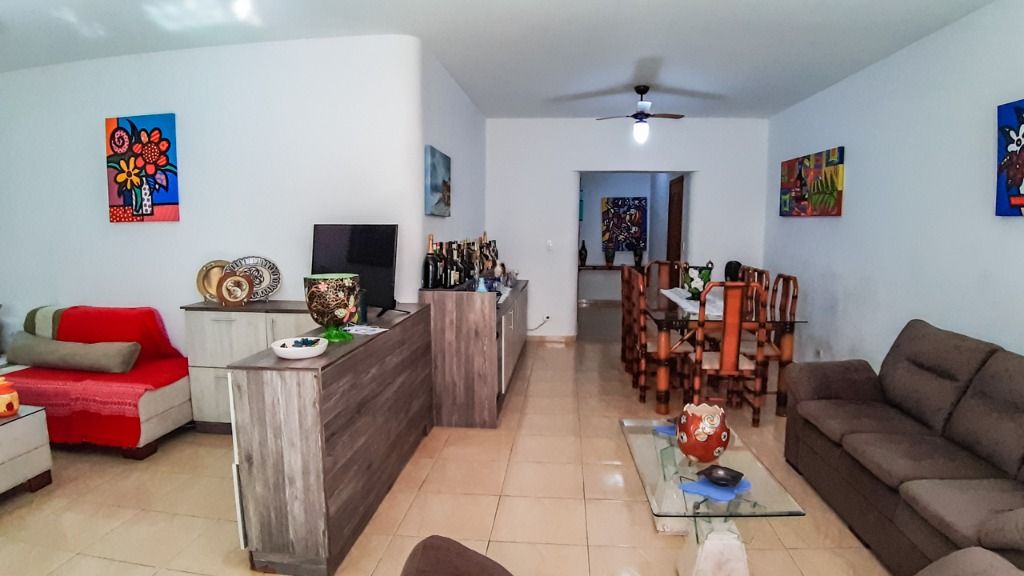 Apartamento à venda com 3 quartos, 170m² - Foto 6