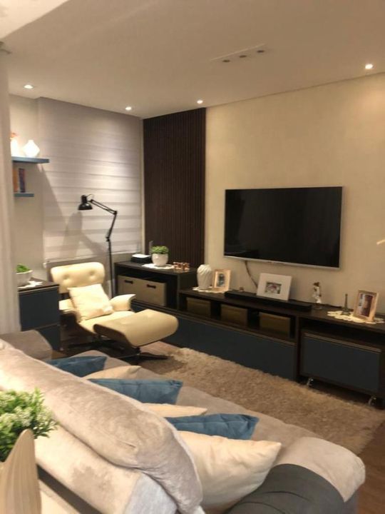 Apartamento à venda com 3 quartos, 85m² - Foto 1