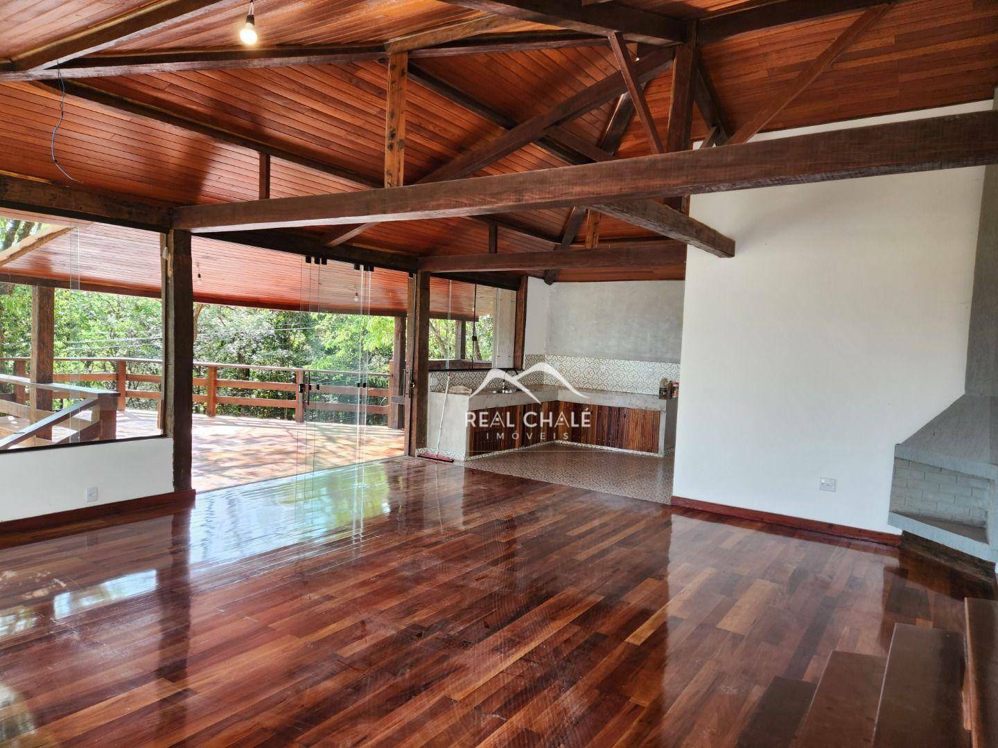 Casa de Condomínio à venda com 4 quartos, 300m² - Foto 15