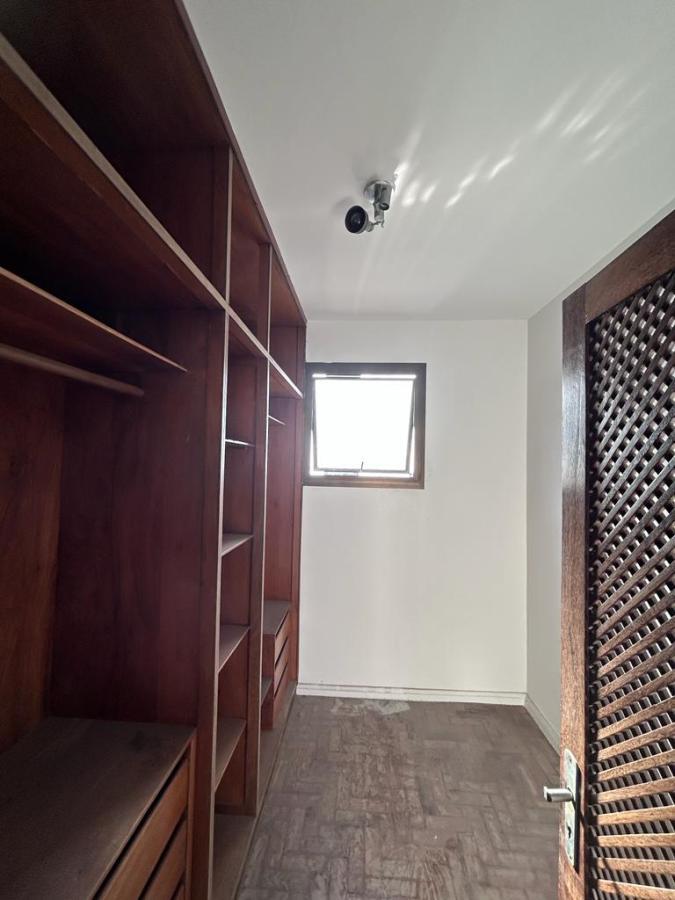 Apartamento à venda com 4 quartos, 183m² - Foto 13