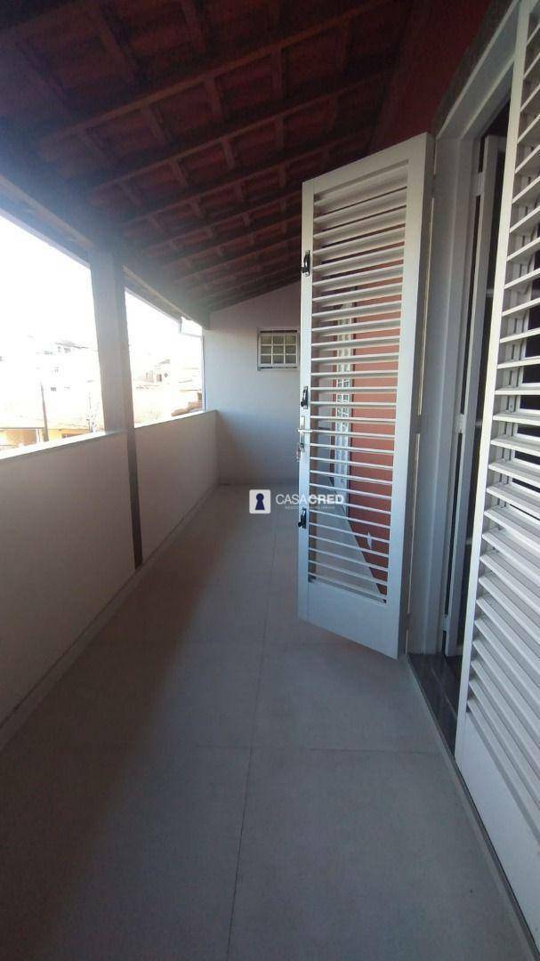 Casa à venda com 4 quartos, 350m² - Foto 20