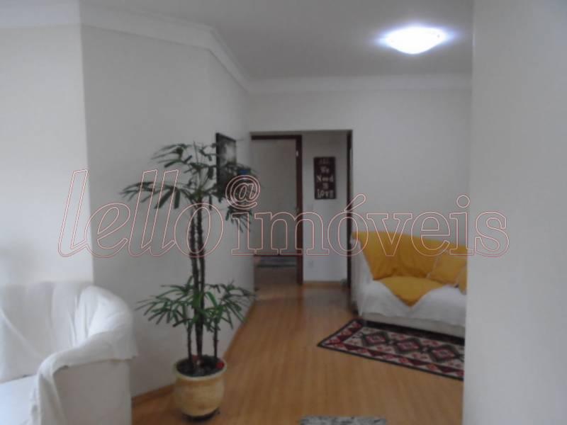 Apartamento para alugar com 3 quartos, 85m² - Foto 4