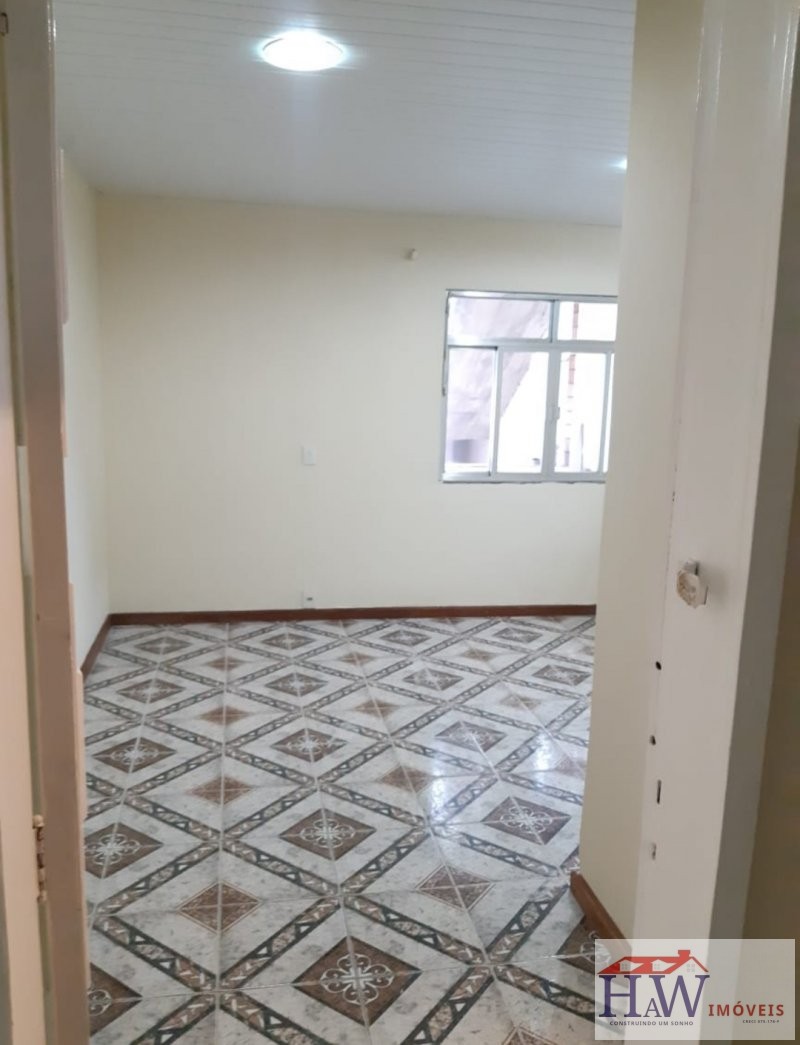 Casa para alugar com 2 quartos, 100m² - Foto 12