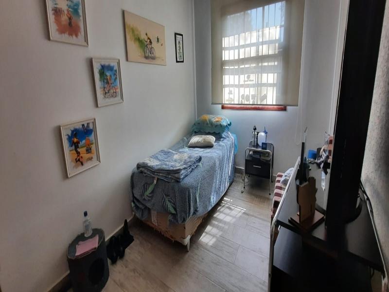 Apartamento à venda com 2 quartos, 55m² - Foto 17