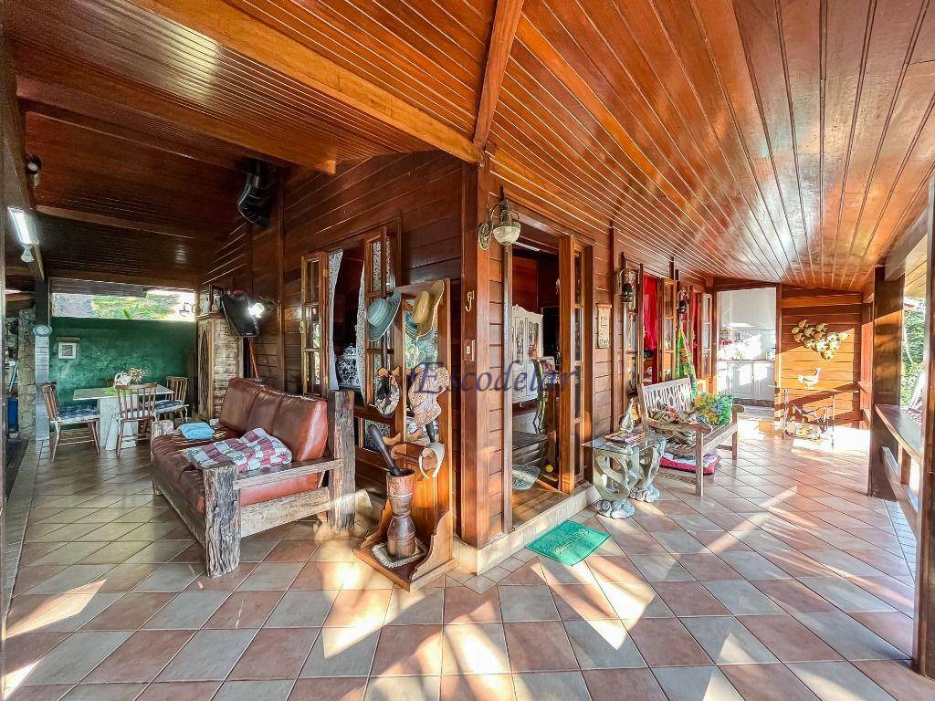 Casa de Condomínio à venda com 3 quartos, 400m² - Foto 21