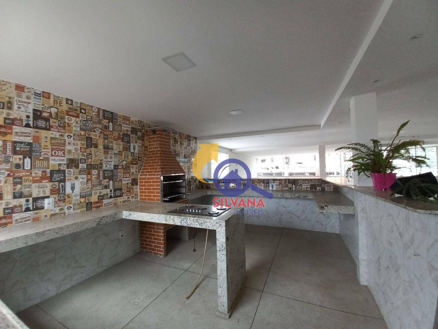 Casa à venda com 4 quartos, 393m² - Foto 2