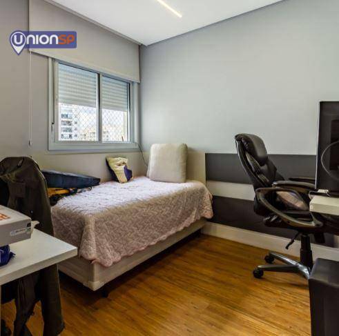 Apartamento à venda com 3 quartos, 127m² - Foto 13