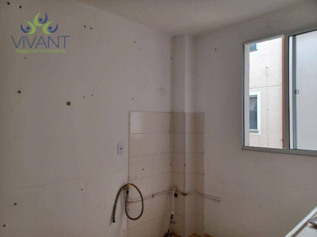 Apartamento para alugar com 2 quartos, 47m² - Foto 12