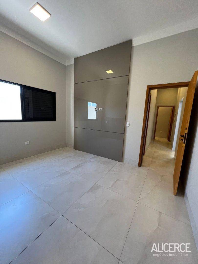 Casa de Condomínio à venda com 3 quartos, 200m² - Foto 18