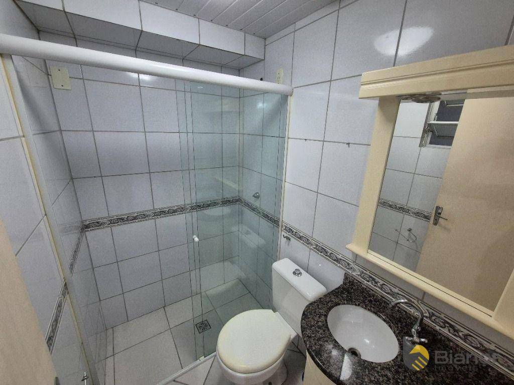 Casa à venda e aluguel com 3 quartos, 240m² - Foto 20