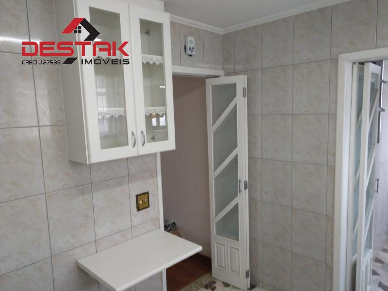 Apartamento para alugar com 3 quartos, 86m² - Foto 2