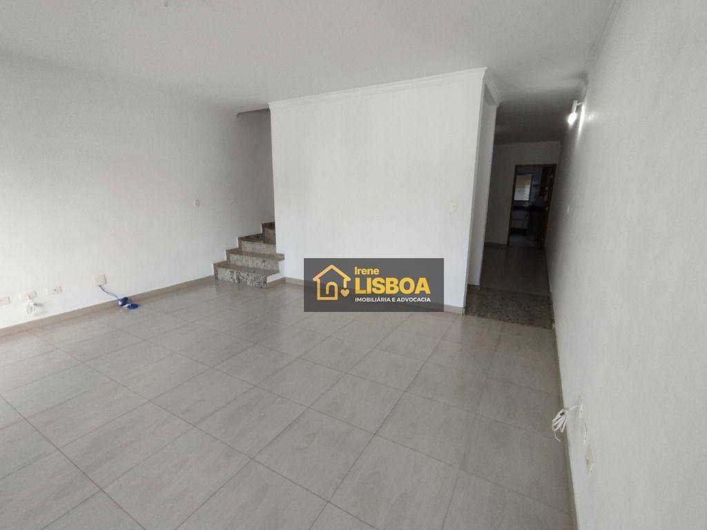 Sobrado à venda com 3 quartos, 200m² - Foto 8