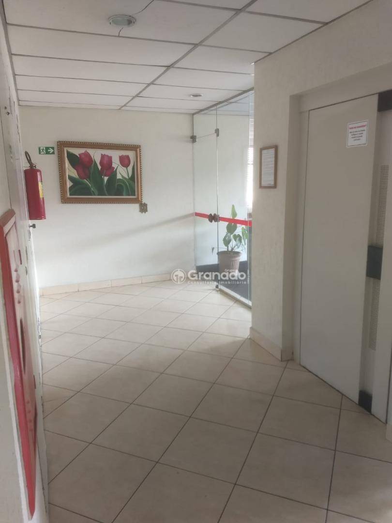 Apartamento à venda com 2 quartos, 57m² - Foto 17