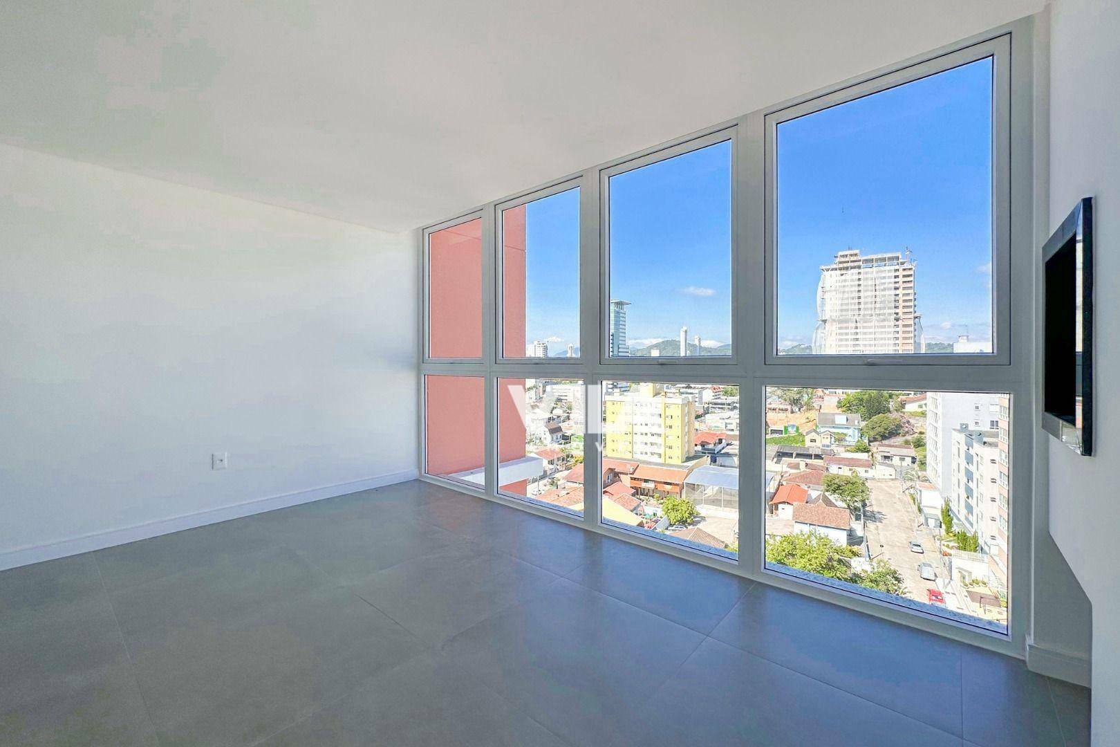 Apartamento à venda com 2 quartos, 76m² - Foto 3